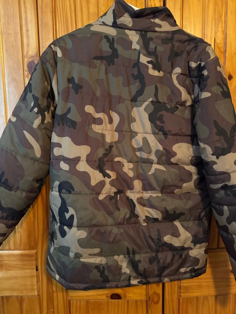 Volcom Men’s Camo Puffer Jacket - Green/Tan/Black - Picture 3 of 3